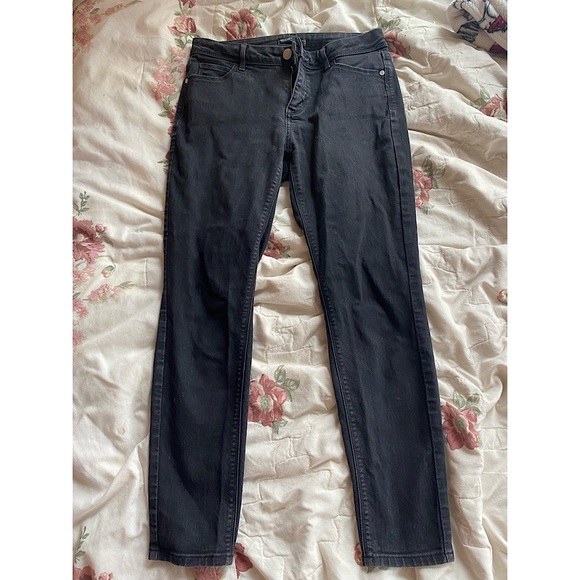 Simply Vera skinny jeans 🖤 - Picture 1 of 5